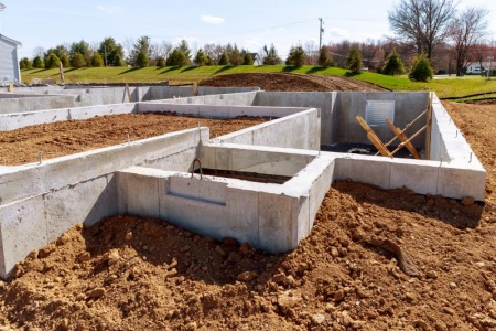 Le gros œuvre, fondation solide pour votre projet immobilier durable